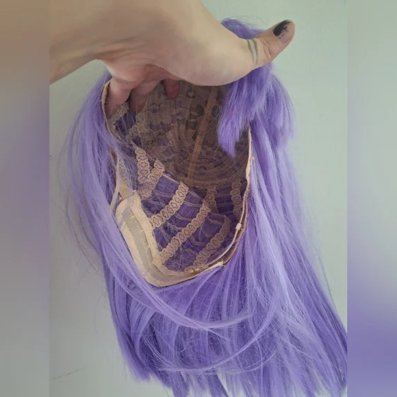 Lavender Wig - Picture 2 of 6